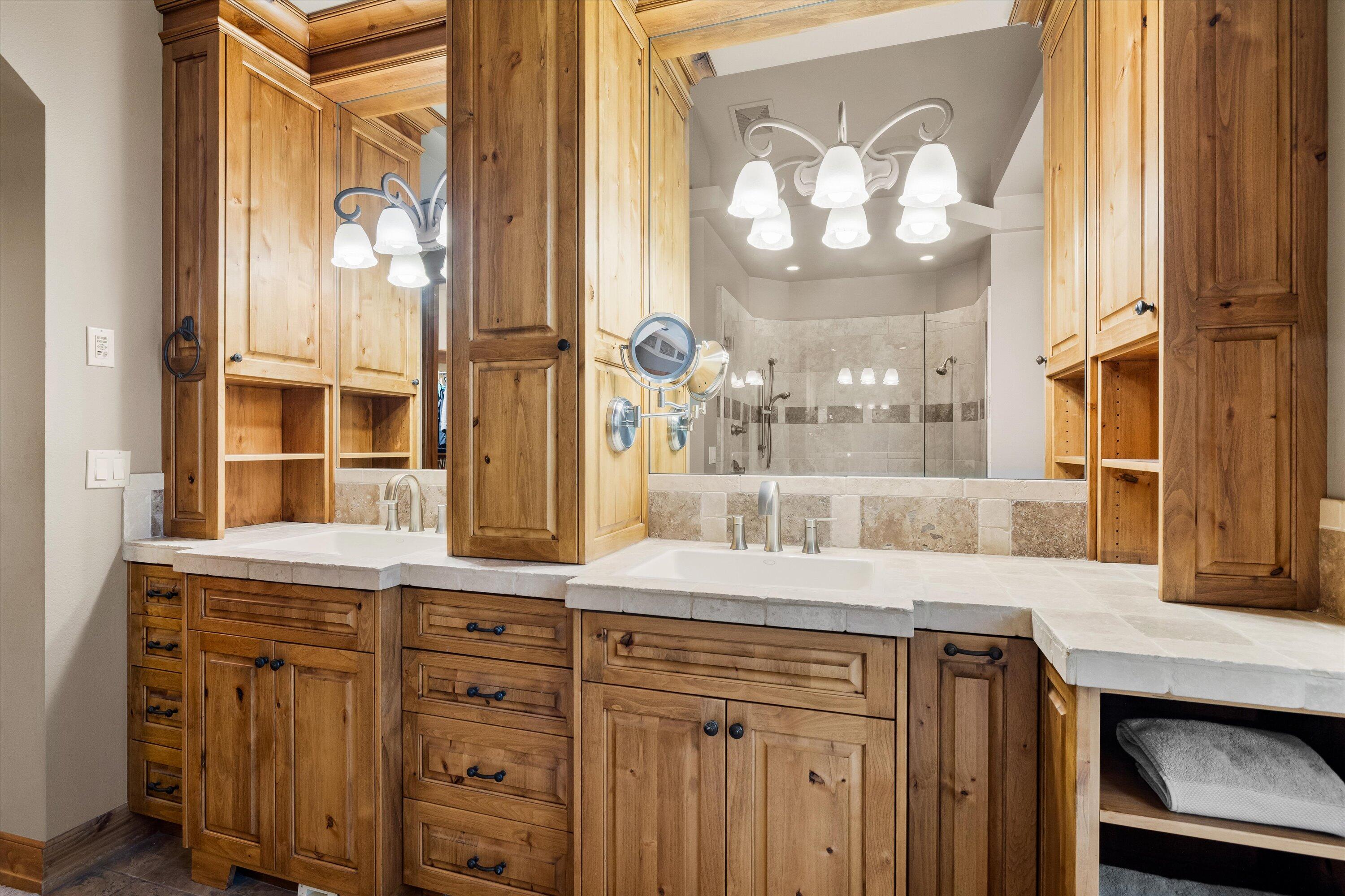 Awbrey Glen - Residential