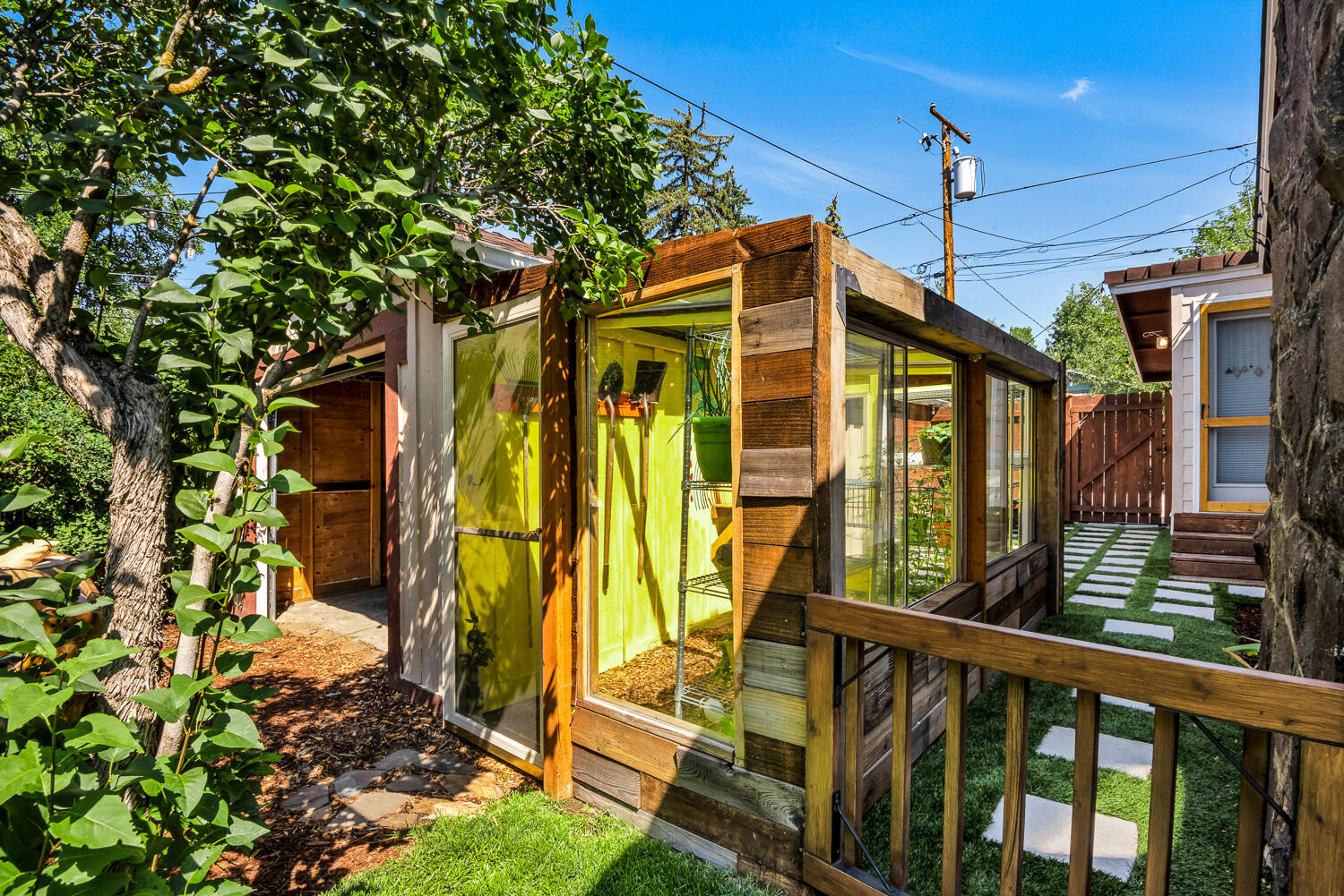 Staats - Residential