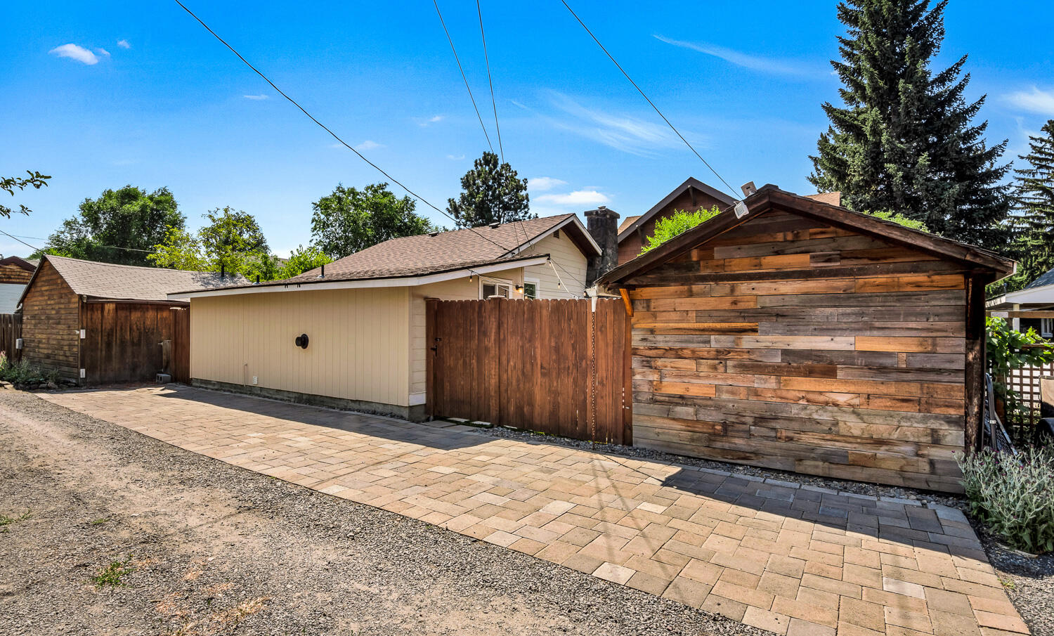 Staats - Residential