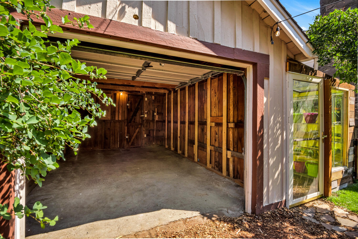 Staats - Residential