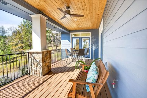 Tiny photo for 814 Steeple View Drive, Jacksonville, OR 97530 (MLS # 220217264)