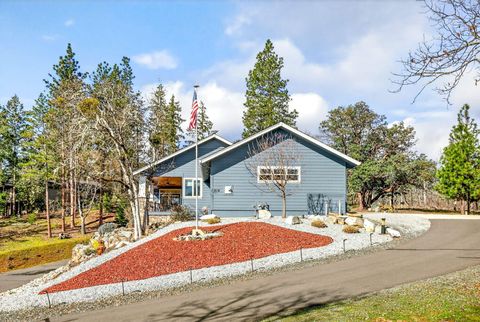 Tiny photo for 814 Steeple View Drive, Jacksonville, OR 97530 (MLS # 220217264)
