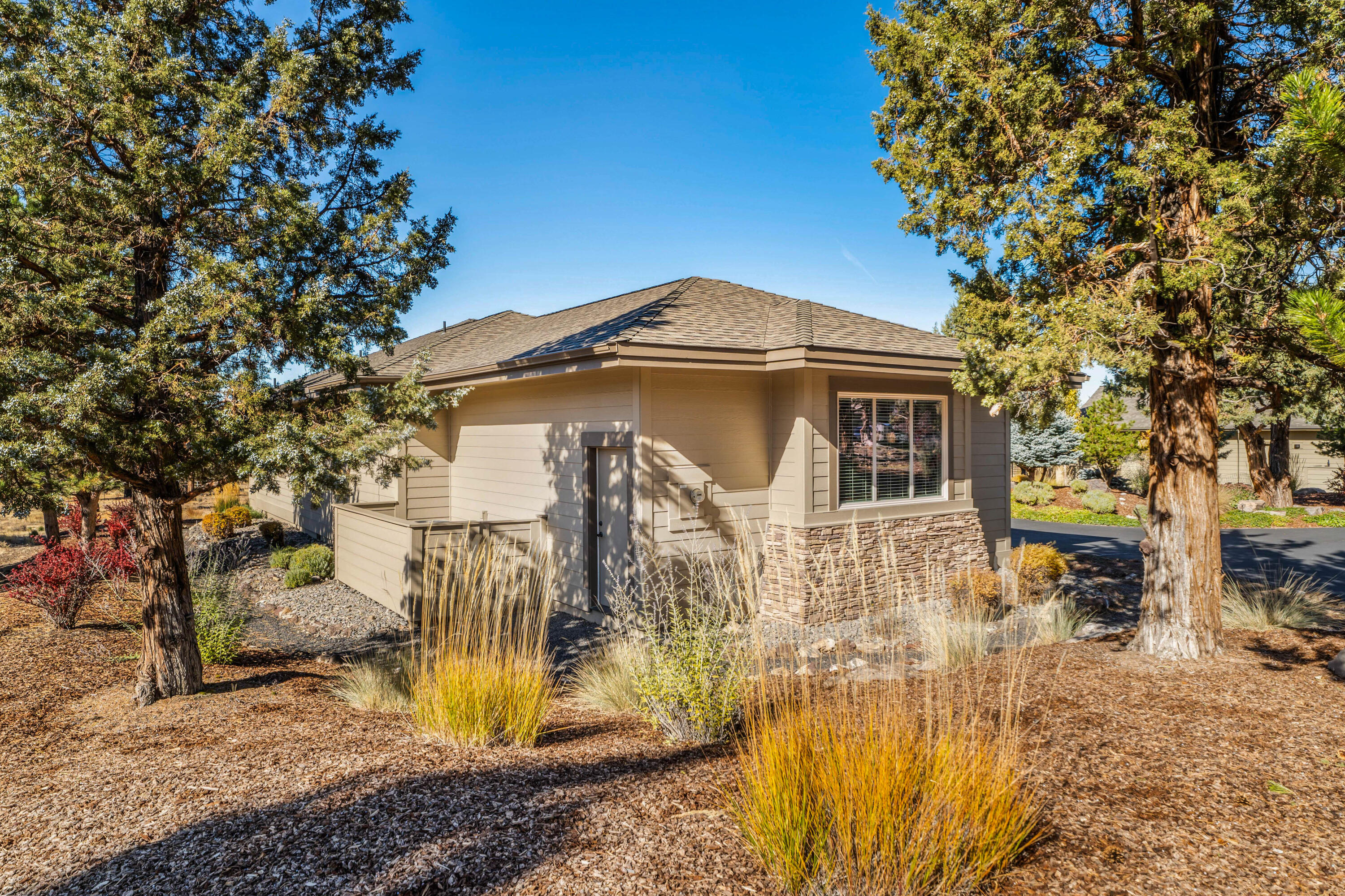 Ridge At Eagle Crest - Residential