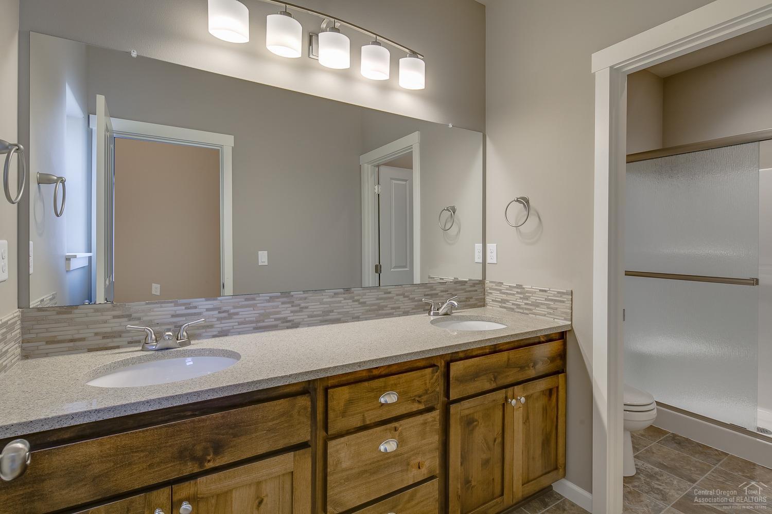 Fieldstone Crossing - Residential