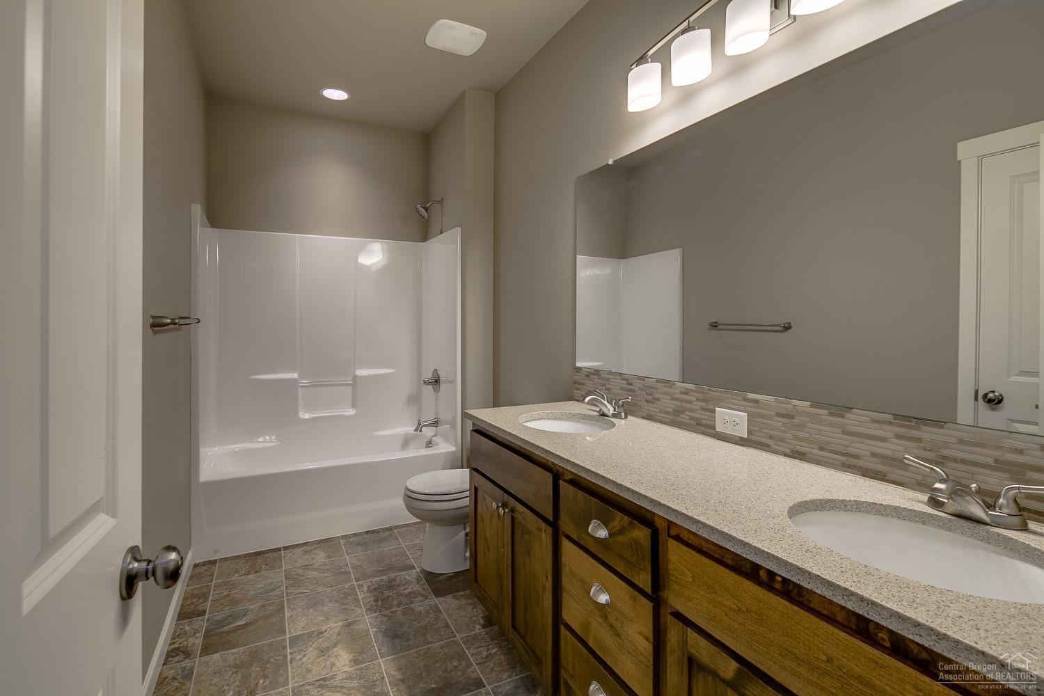 Fieldstone Crossing - Residential