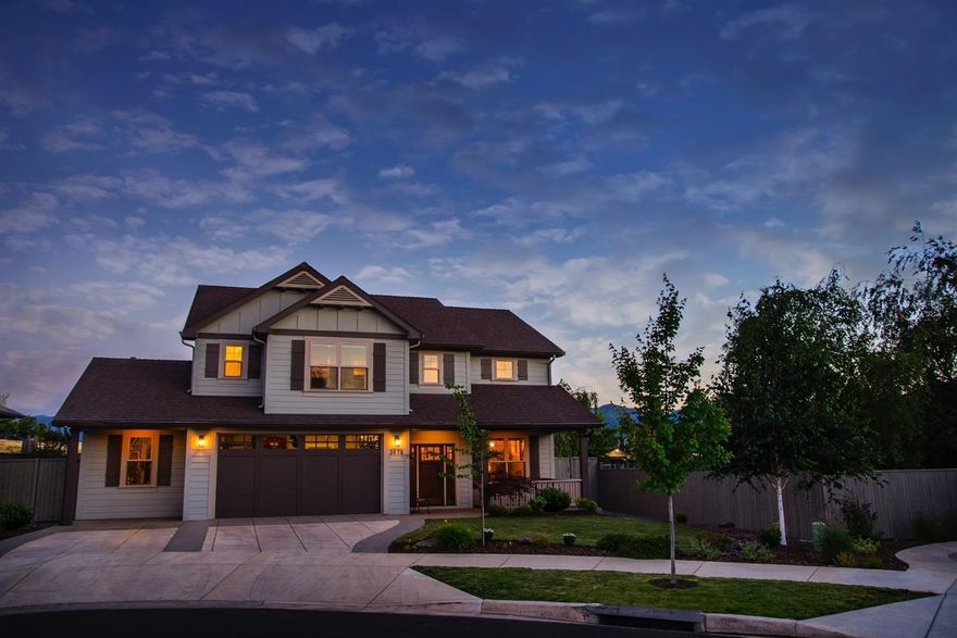 This home has it all! You will love this Mahar-built 4-bedroom, 2.5-bath home located in a great East Medford neighborhood. Craftsman style with a beautiful kitchen which includes custom cabinets, granite counters, an island, gas cook-top, and a butler's pantry. Enjoy waking to the gorgeous views of the Southern mountains from your roomy master bedroom. Located on a quiet cul-de-sac with ample off-street parking, private backyard with no rear neighbors, and an extra large 2-car garage, this will be the one you want to call home.