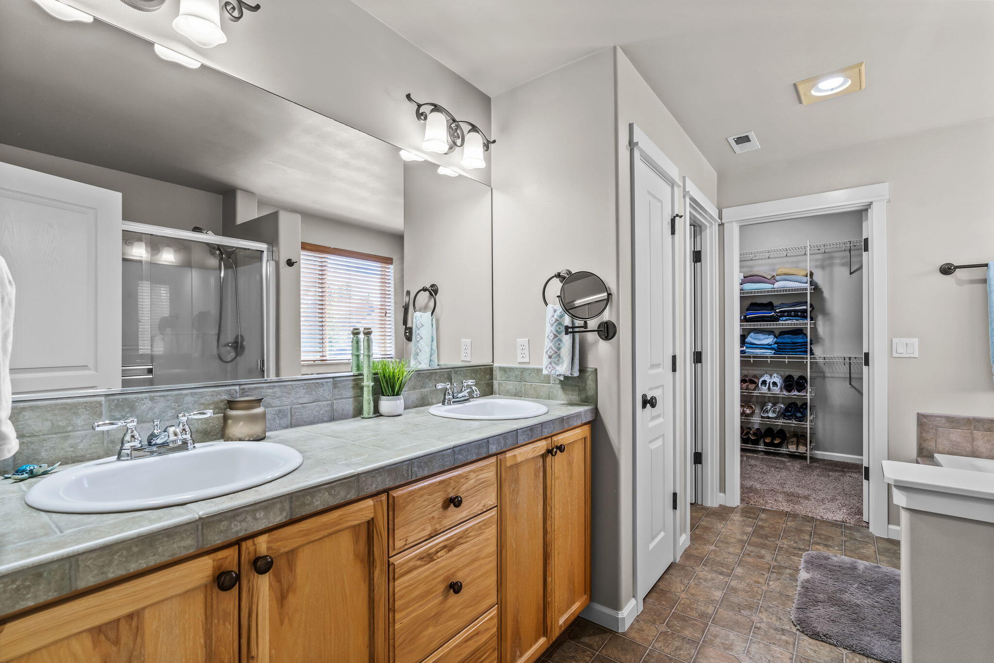 Fieldstone Crossing - Residential