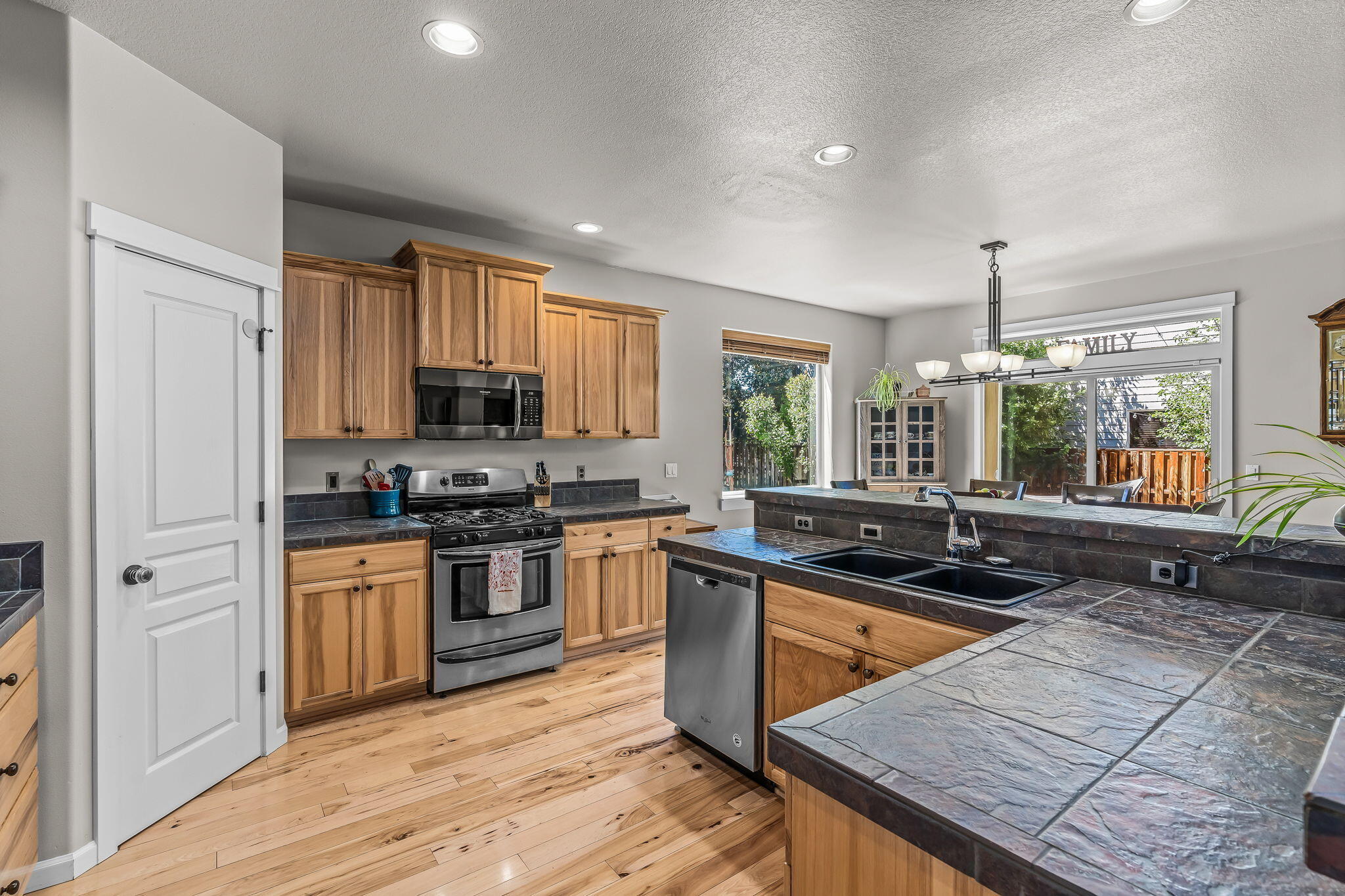 Fieldstone Crossing - Residential