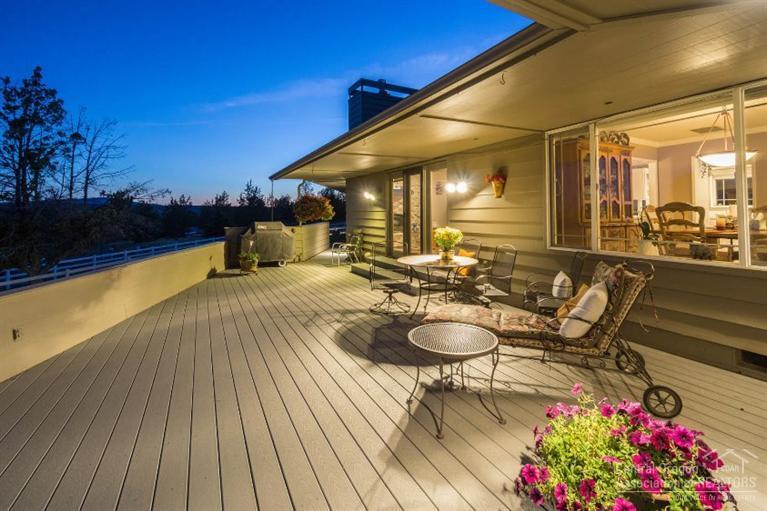 Knob Hill - Residential