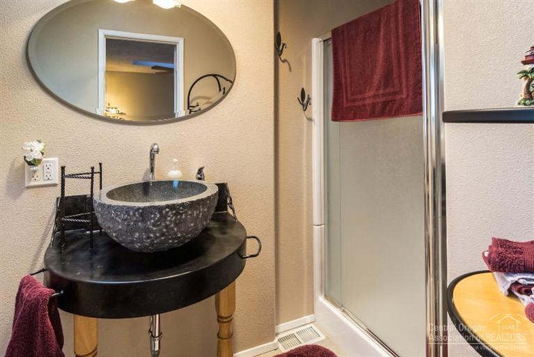 Knob Hill - Residential