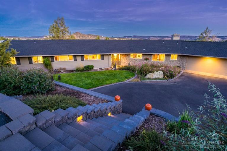 Knob Hill - Residential