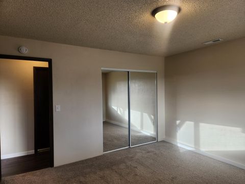 Tiny photo for 279 De Barr Avenue, Medford, OR 97501 (MLS # 220212597)