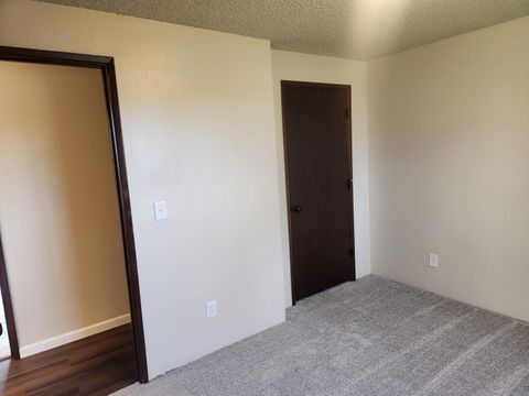 Tiny photo for 279 De Barr Avenue, Medford, OR 97501 (MLS # 220212597)