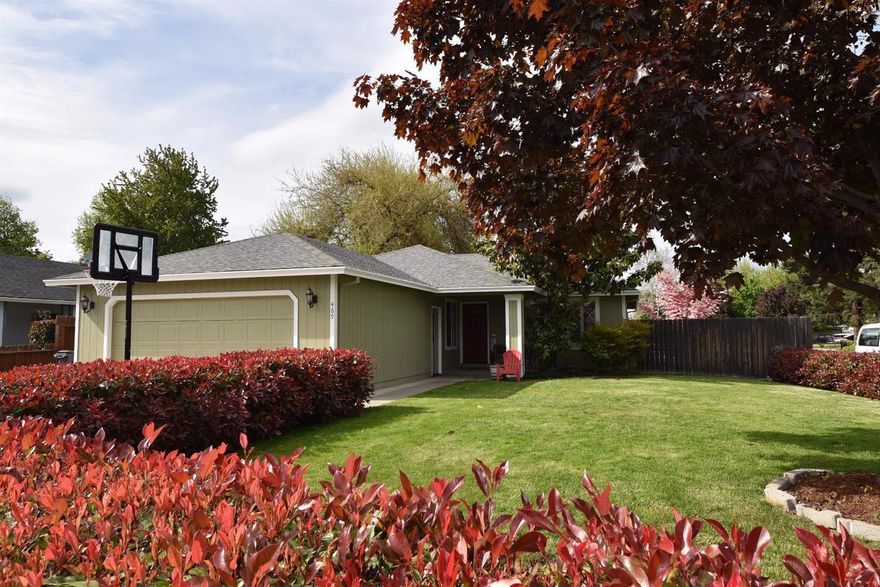 Meticulously maintained Single story Home. Tiled Entry. Living room and Dining room with tray ceiling, Laminate wood flooring. Plantation Shutters! Family room & dining with Vaulted ceiling, upgraded fan/light fixture. Kitchen offers white painted Cabinets, white appliances, stainless sink and laminate wood flooring. Spacious Bedrooms. Hall linen cabinets. Newly Painted Exterior in 2016 (Benjamin Moore). Large front yard play area with privacy hedges. Also a nice back yard with a patio to sit back and enjoy family and friends, plenty of room to play or garden.