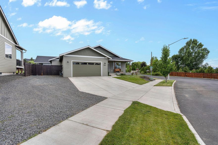 A MUST see! This SW Redmond home is situated on a corner lot in the quiet neighborhood of North 44 Estates. A custom built home with NO HOA. This home offers an open concept that includes 3 bedrooms, 2 full bathrooms, a 2 car garage, RV parking and more! This home offers a cozy living area with a gas fireplace and many windows for a light and bright space. Outside offers a covered back patio with a completely fenced in backyard. Throughout the house, you will see quartz counter tops, LVP flooring, subway tile backsplash and a beautifully tiled master bathroom shower. If you're looking for a desirable Central Oregon home in a desirable location, you won't want to miss this one!