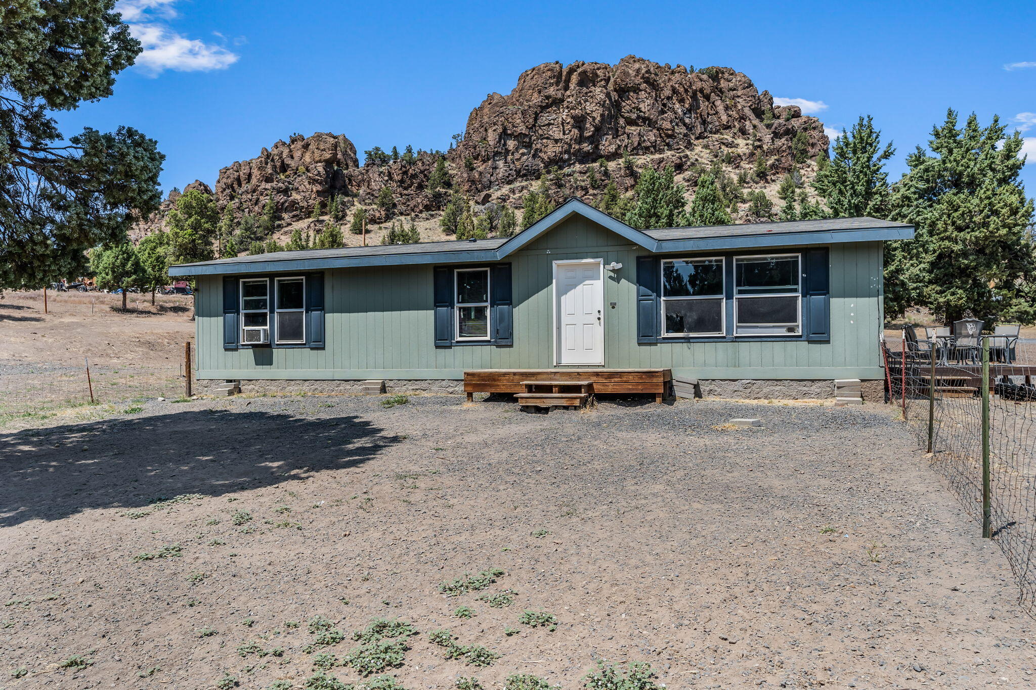 Juniper Hills - Residential