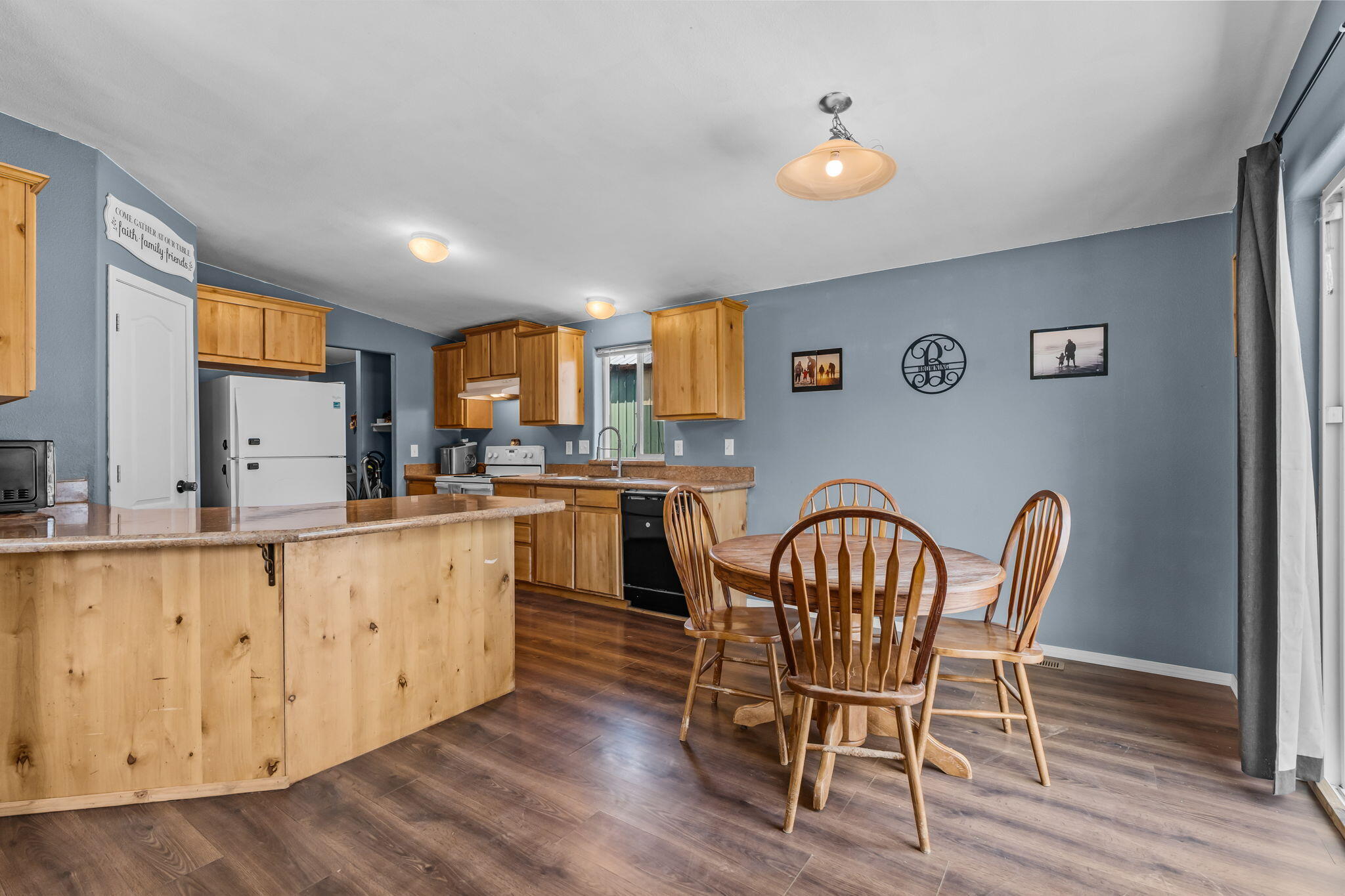 Juniper Hills - Residential