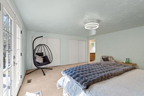 Tiny photo for 4490 Foots Creek Right Fork Road, Gold Hill, OR 97525 (MLS # 220217267)