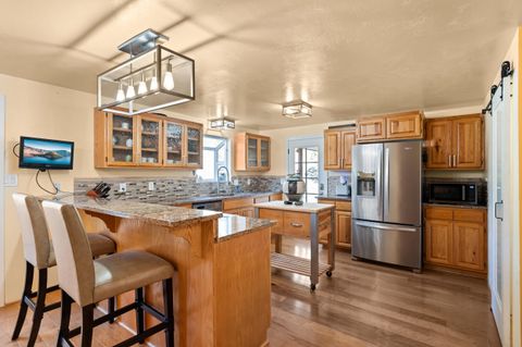 Tiny photo for 4490 Foots Creek Right Fork Road, Gold Hill, OR 97525 (MLS # 220217267)