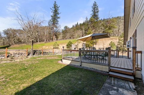 Tiny photo for 4490 Foots Creek Right Fork Road, Gold Hill, OR 97525 (MLS # 220217267)