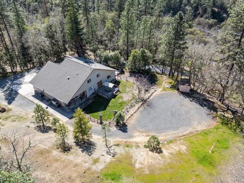 Tiny photo for 4490 Foots Creek Right Fork Road, Gold Hill, OR 97525 (MLS # 220217267)