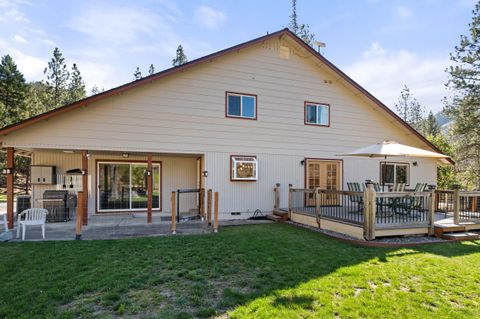 Tiny photo for 4490 Foots Creek Right Fork Road, Gold Hill, OR 97525 (MLS # 220217267)