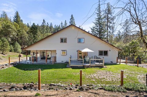 Tiny photo for 4490 Foots Creek Right Fork Road, Gold Hill, OR 97525 (MLS # 220217267)