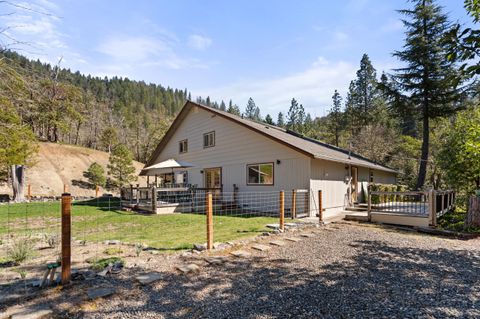 Tiny photo for 4490 Foots Creek Right Fork Road, Gold Hill, OR 97525 (MLS # 220217267)