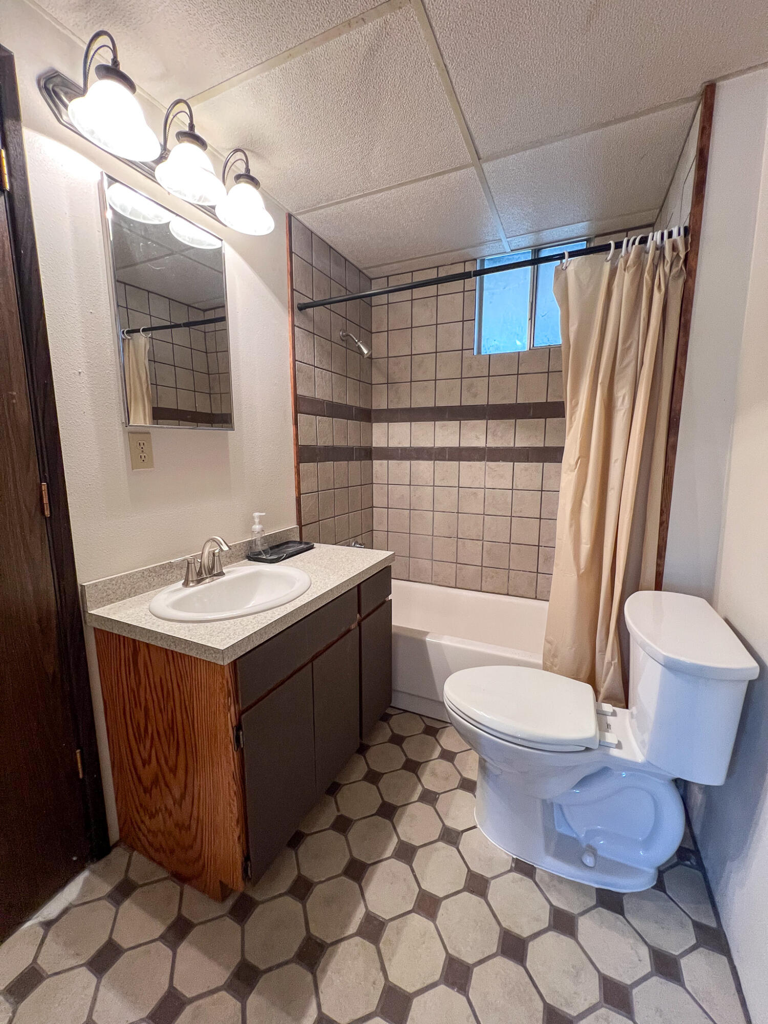 Edgewood Terrace - Residential