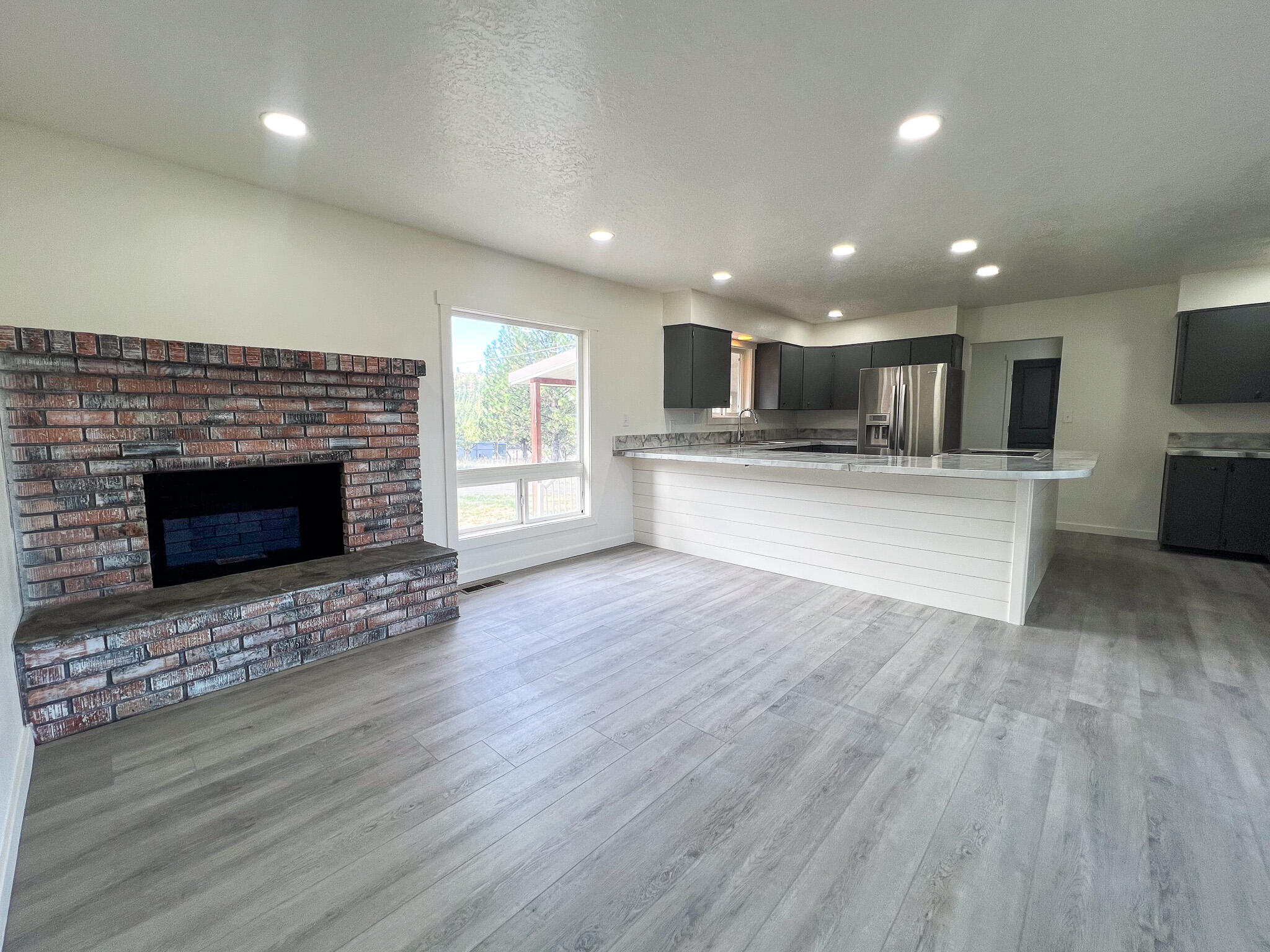 Edgewood Terrace - Residential