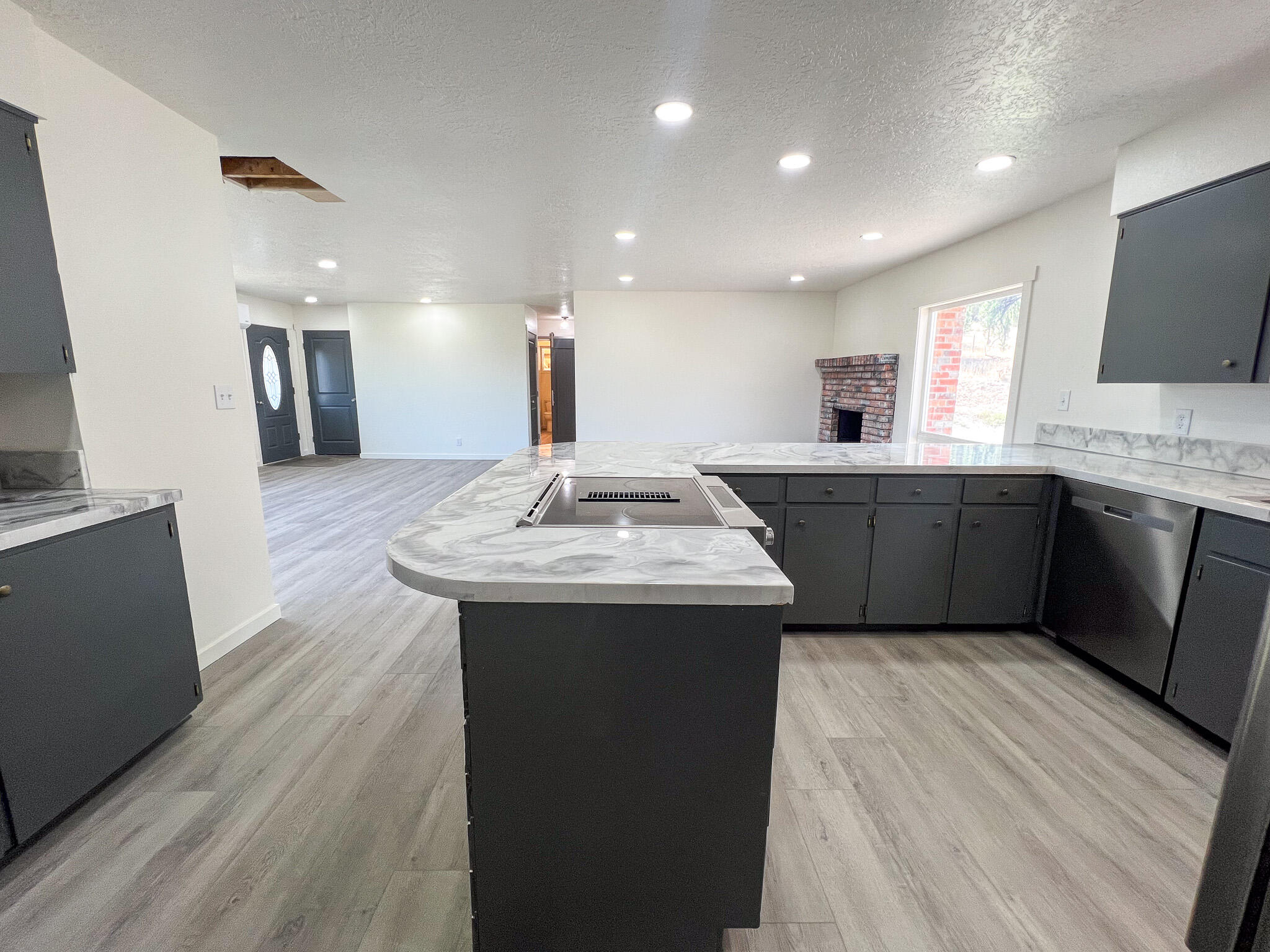 Edgewood Terrace - Residential