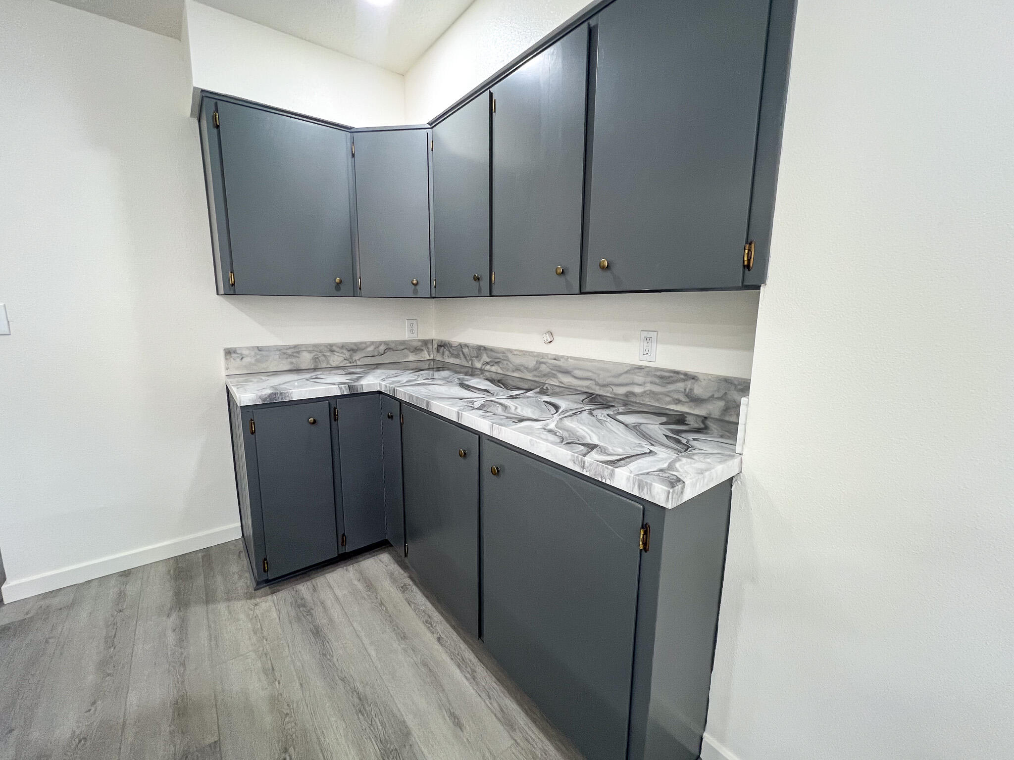 Edgewood Terrace - Residential