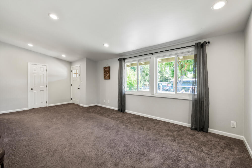 Homedale - Residential