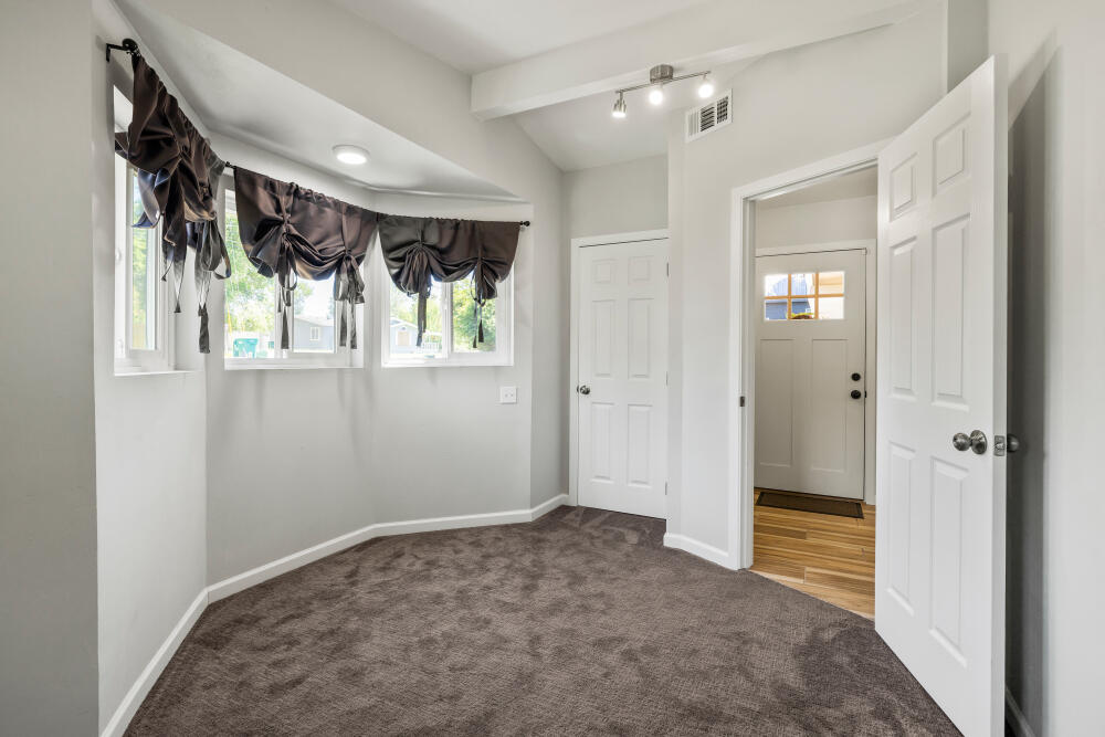 Homedale - Residential