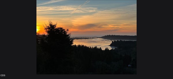 960 N BAYVIEW LOOP, WALDPORT, OR 97394 - Image 64f4c473feaf9d3898f6cd140f8bf7eb/4047258126