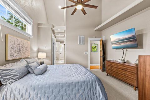 Tiny photo for 4575 Hathaway Drive, Medford, OR 97504 (MLS # 220217440)