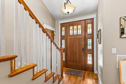 Tiny photo for 4575 Hathaway Drive, Medford, OR 97504 (MLS # 220217440)