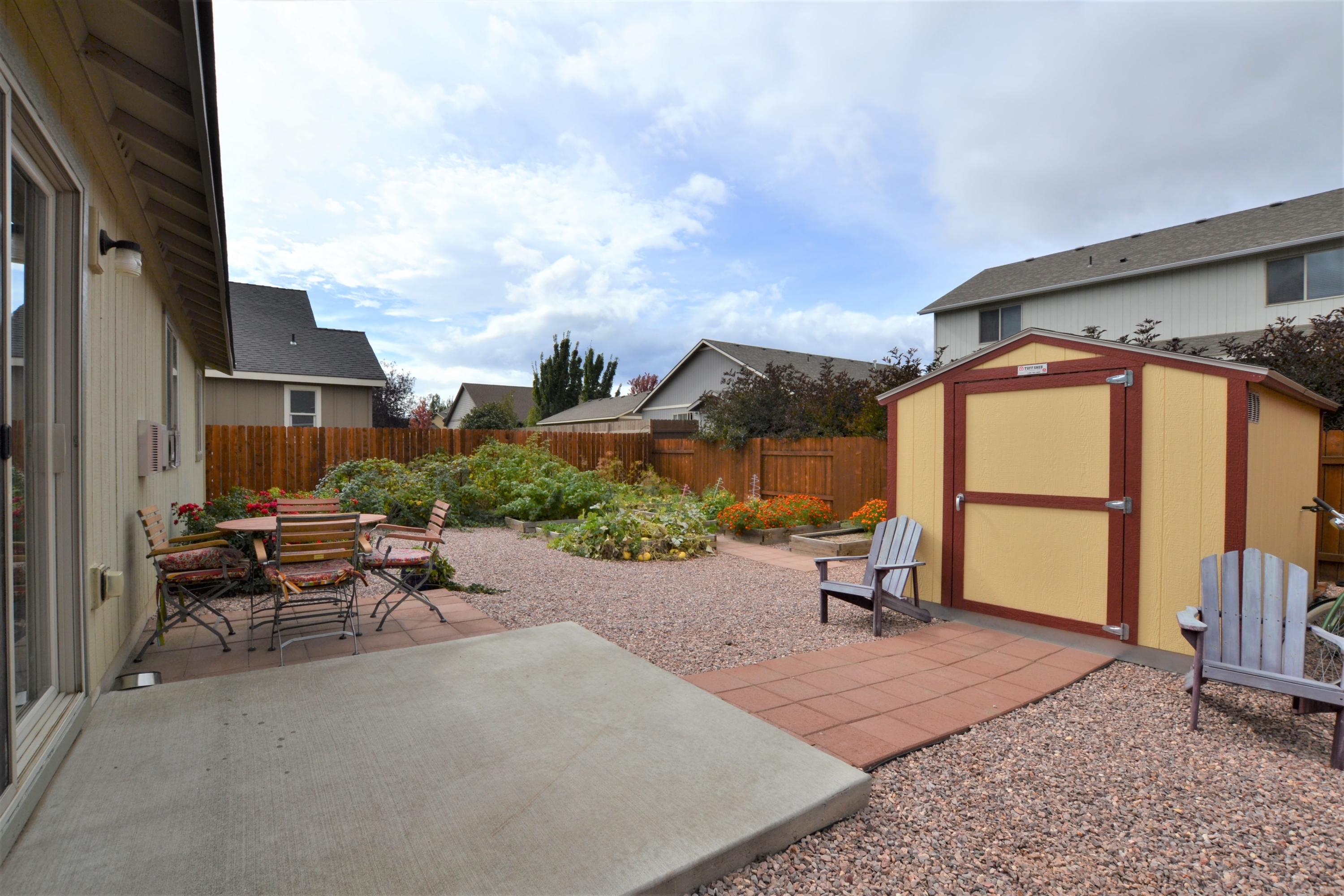 Julina Park - Residential