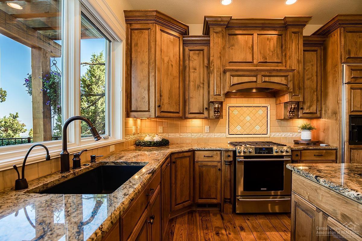 Awbrey Butte - Residential