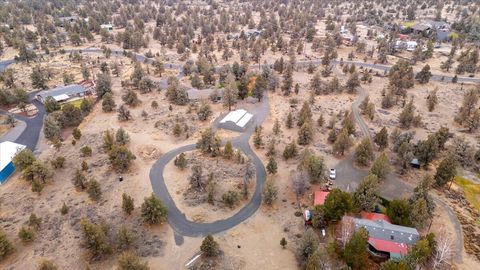 Tiny photo for 4710 NW 62nd Street, Redmond, OR 97756 (MLS # 220212014)