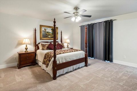 Tiny photo for 4710 NW 62nd Street, Redmond, OR 97756 (MLS # 220212014)