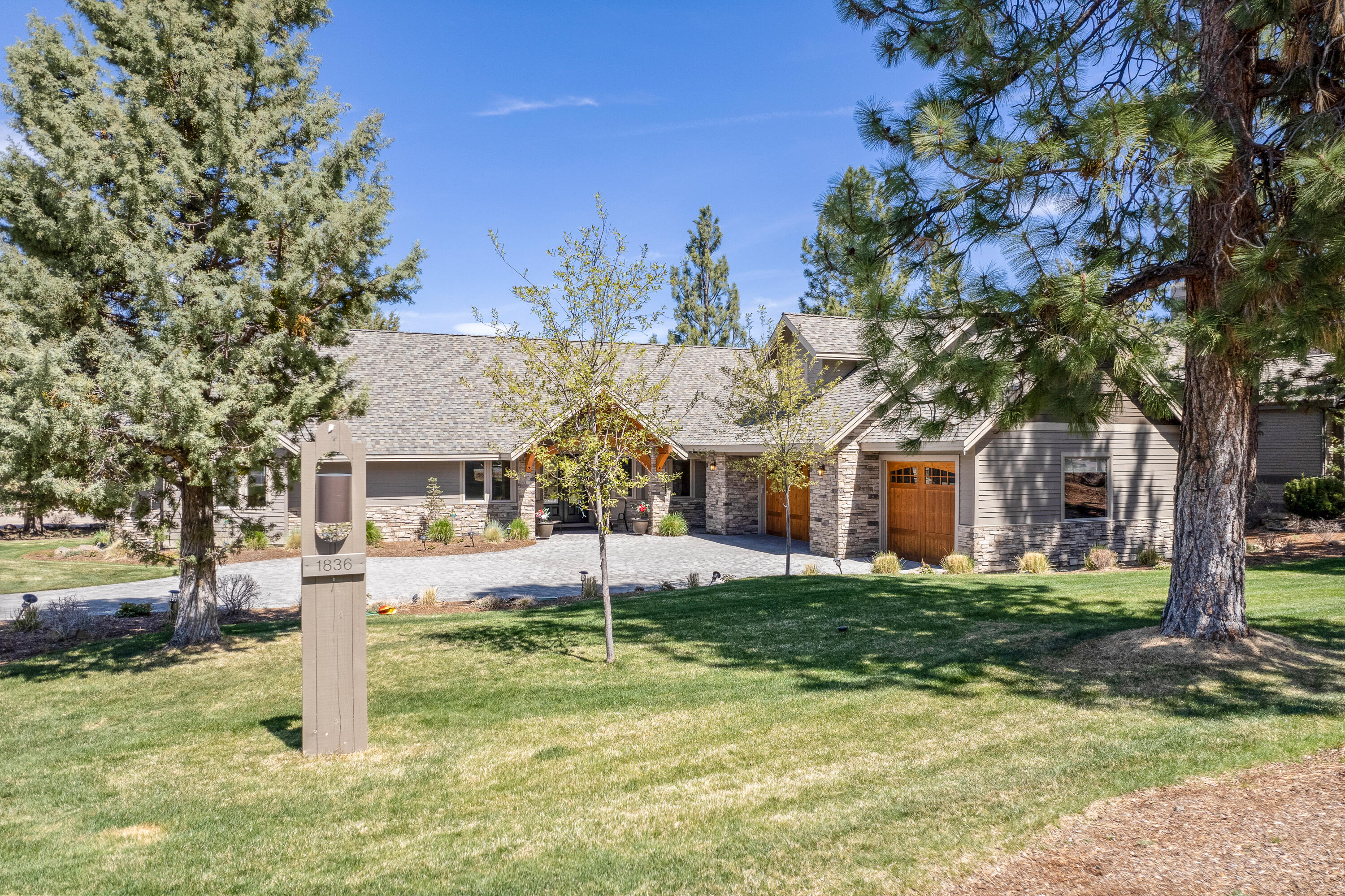 Awbrey Butte - Residential