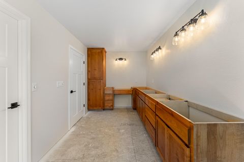 Tiny photo for 587 E Forks Circle, Cave Junction, OR 97523 (MLS # 220216906)