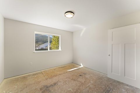 Tiny photo for 587 E Forks Circle, Cave Junction, OR 97523 (MLS # 220216906)