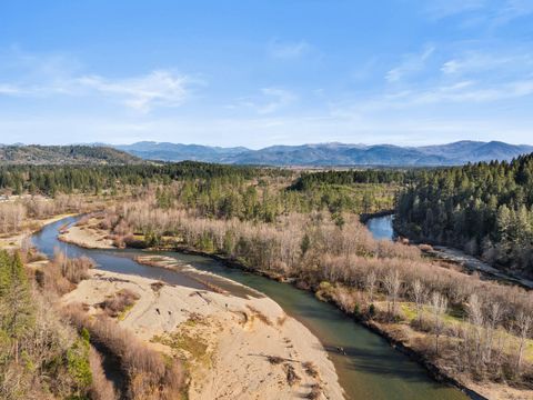 Tiny photo for 587 E Forks Circle, Cave Junction, OR 97523 (MLS # 220216906)