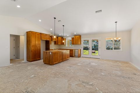 Tiny photo for 587 E Forks Circle, Cave Junction, OR 97523 (MLS # 220216906)