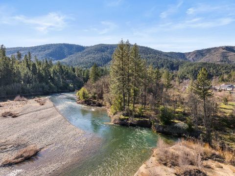 Tiny photo for 587 E Forks Circle, Cave Junction, OR 97523 (MLS # 220216906)