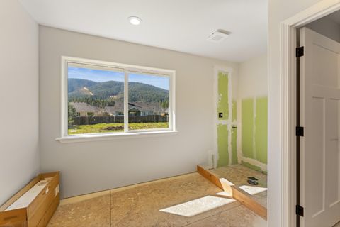 Tiny photo for 587 E Forks Circle, Cave Junction, OR 97523 (MLS # 220216906)