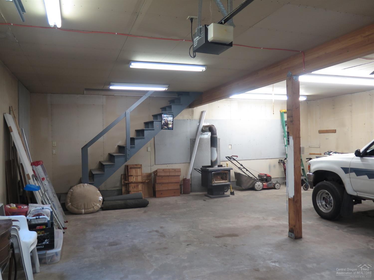 Ponderosa Pines - Residential