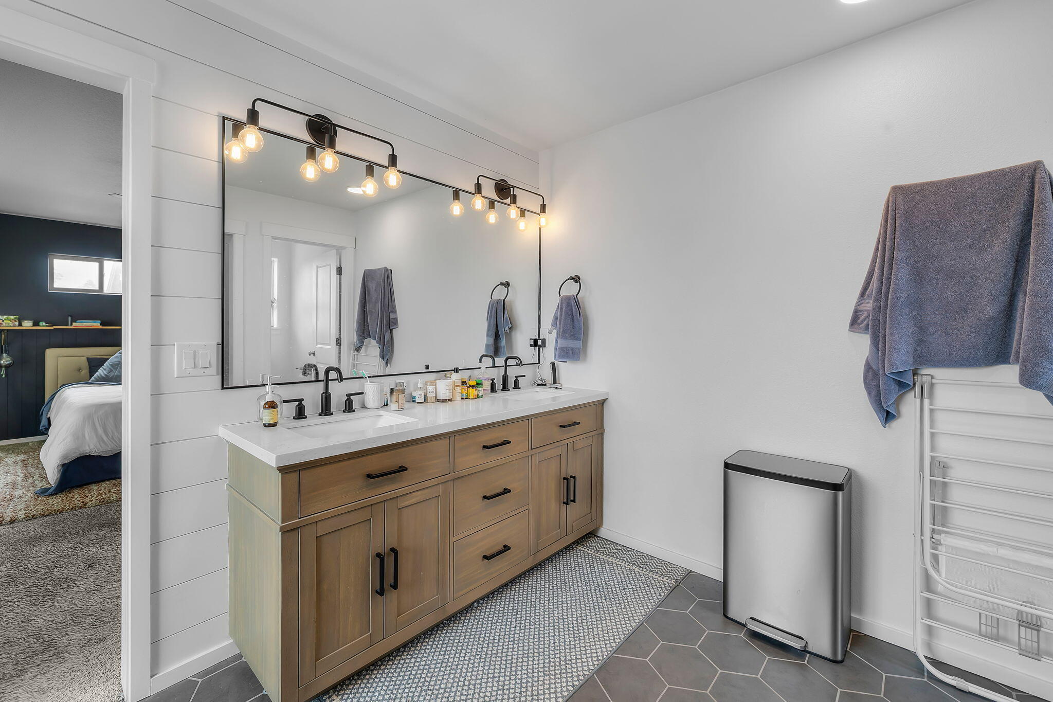 Courtyard Acres - Residential